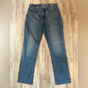 Vintage Lee Mid Rise Straight Leg Blue Jeans